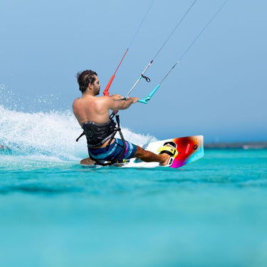Duotone Vario 2026 beim Kitesurfen